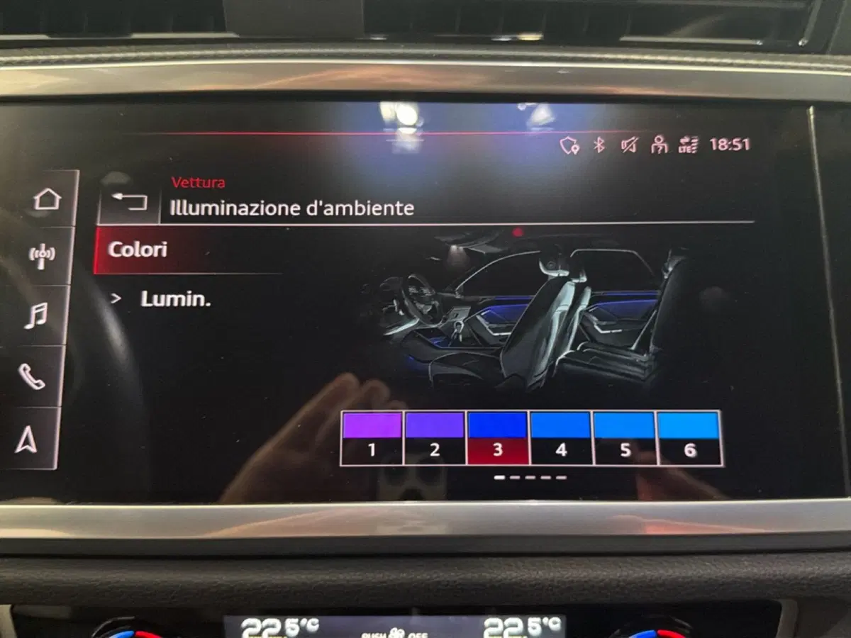 Audi Q3 Sportback usata a Napoli (14)