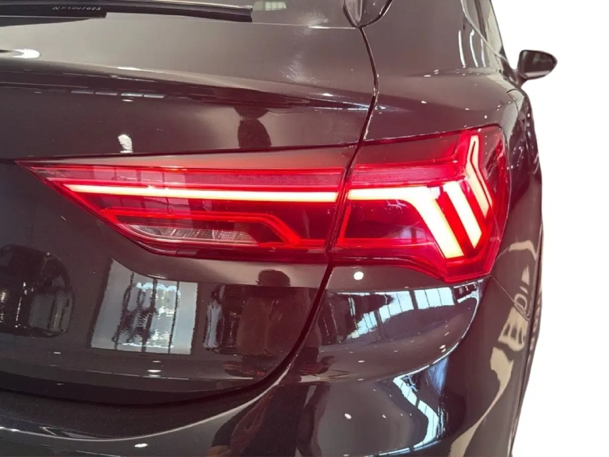 Audi Q3 Sportback usata a Napoli (20)