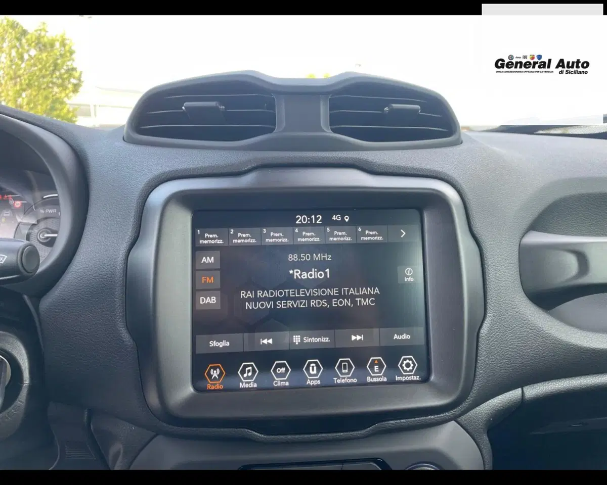 Jeep Renegade usata a Lucca (12)