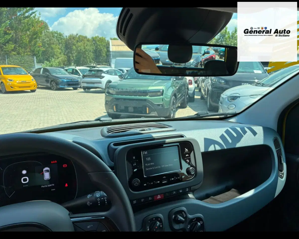 Fiat Pandina nuova a Lucca (12)
