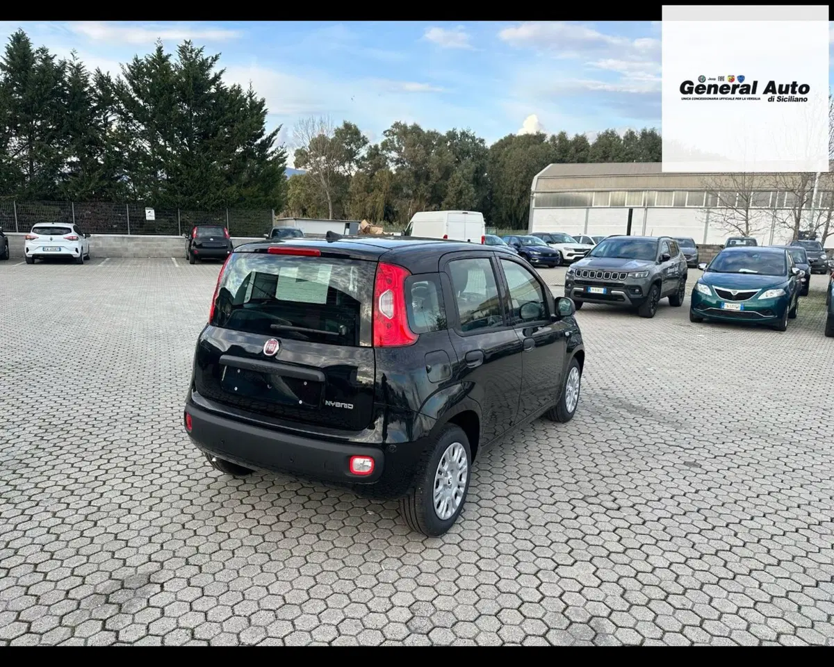 Fiat Pandina nuova a Lucca (8)