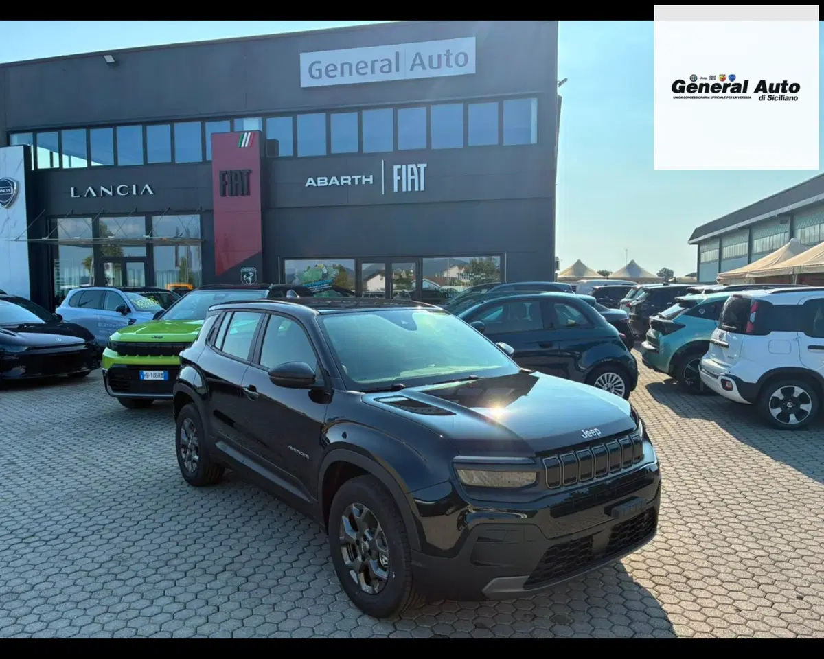 Jeep Avenger nuova a Lucca