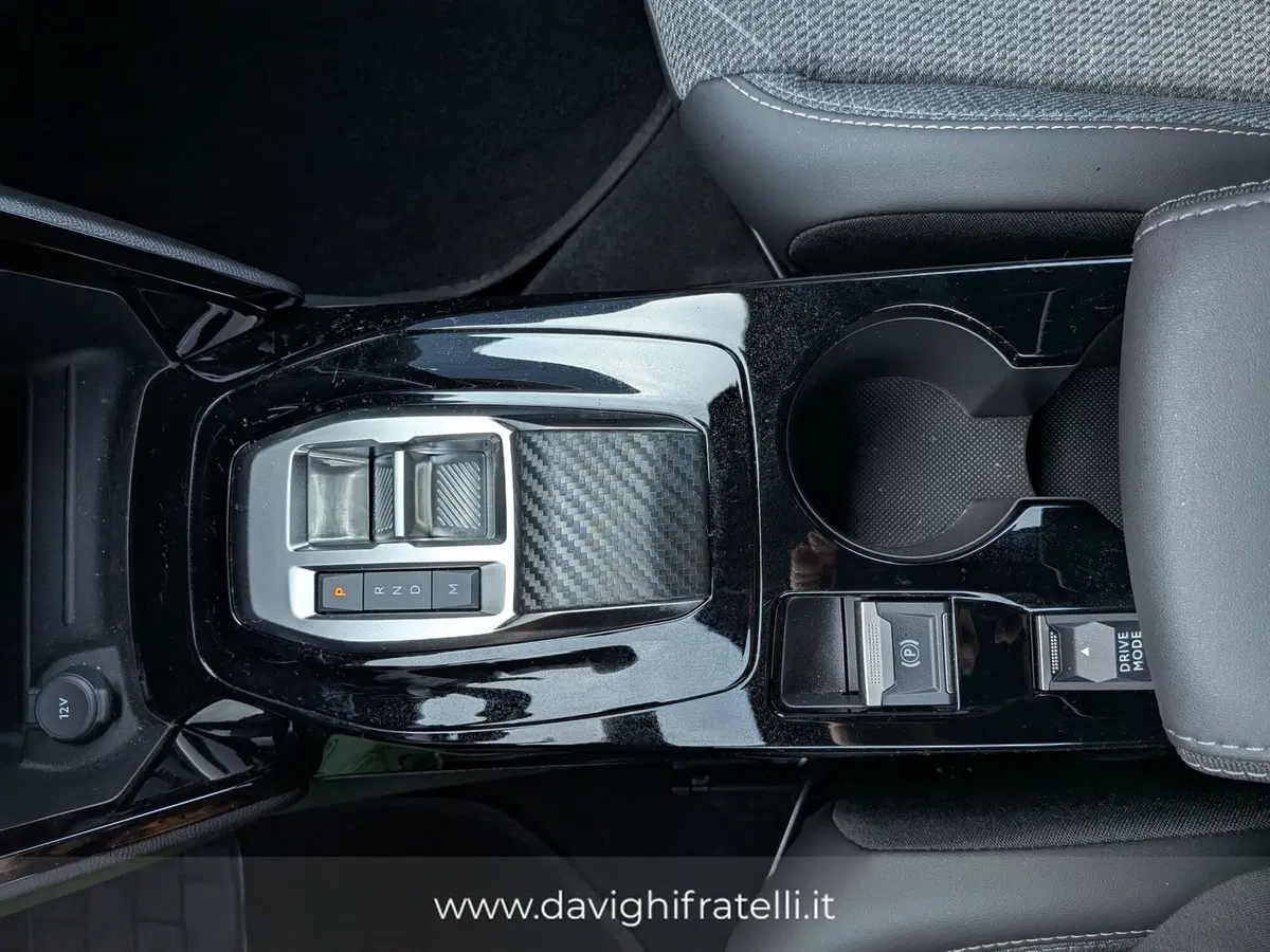 Peugeot 2008 nuova a Parma (11)