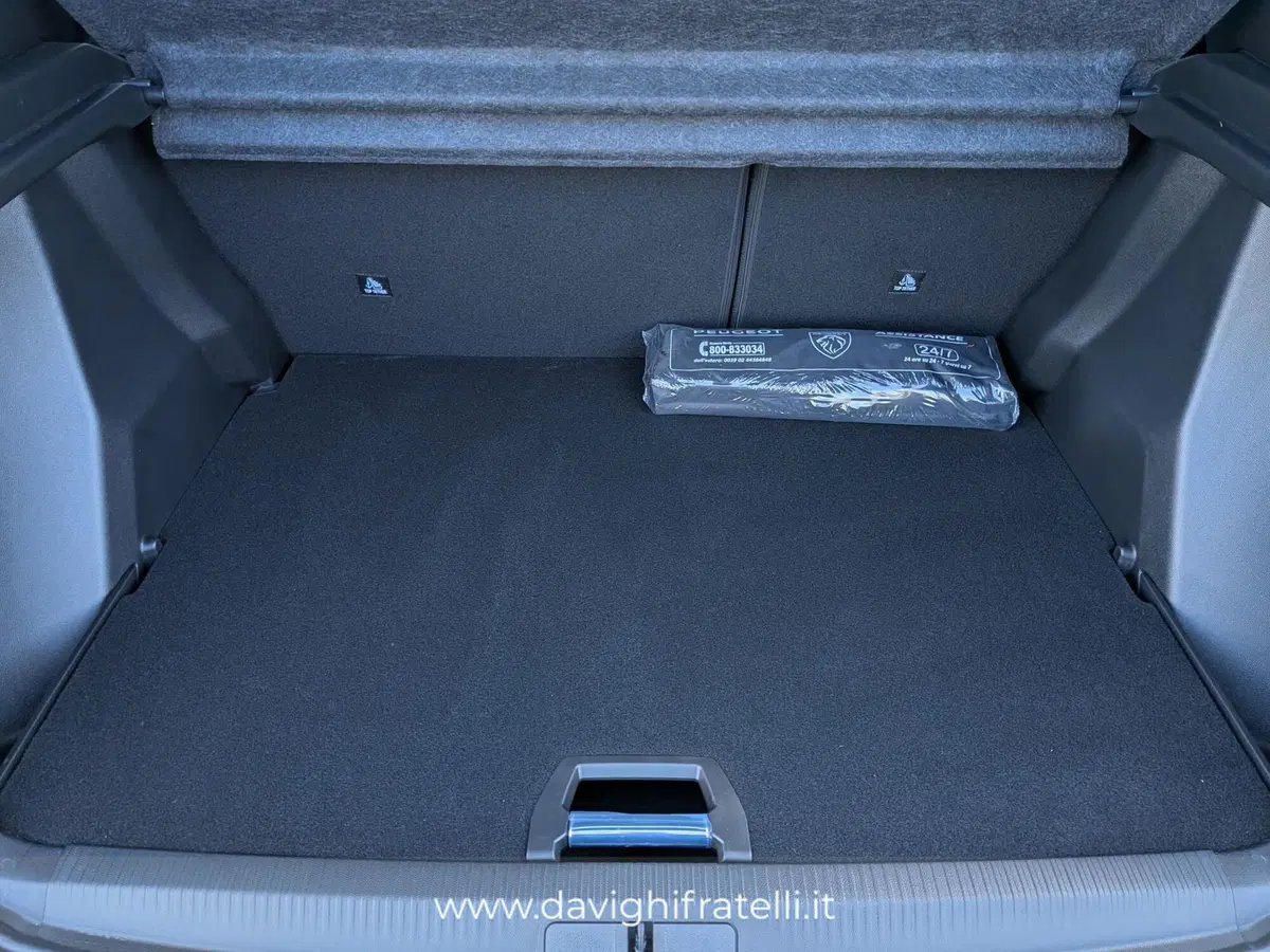 Peugeot 2008 nuova a Parma (20)