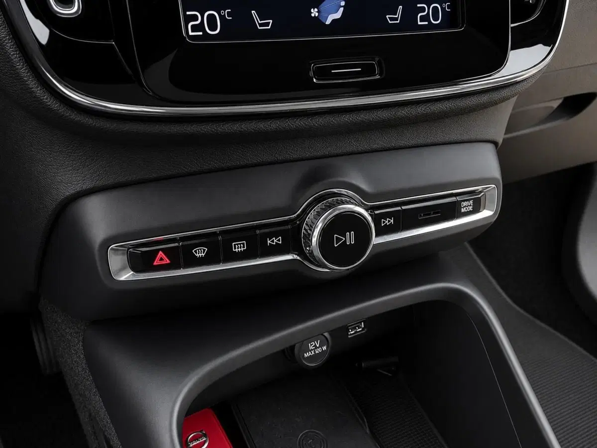 Volvo XC40 usata a Vercelli (20)