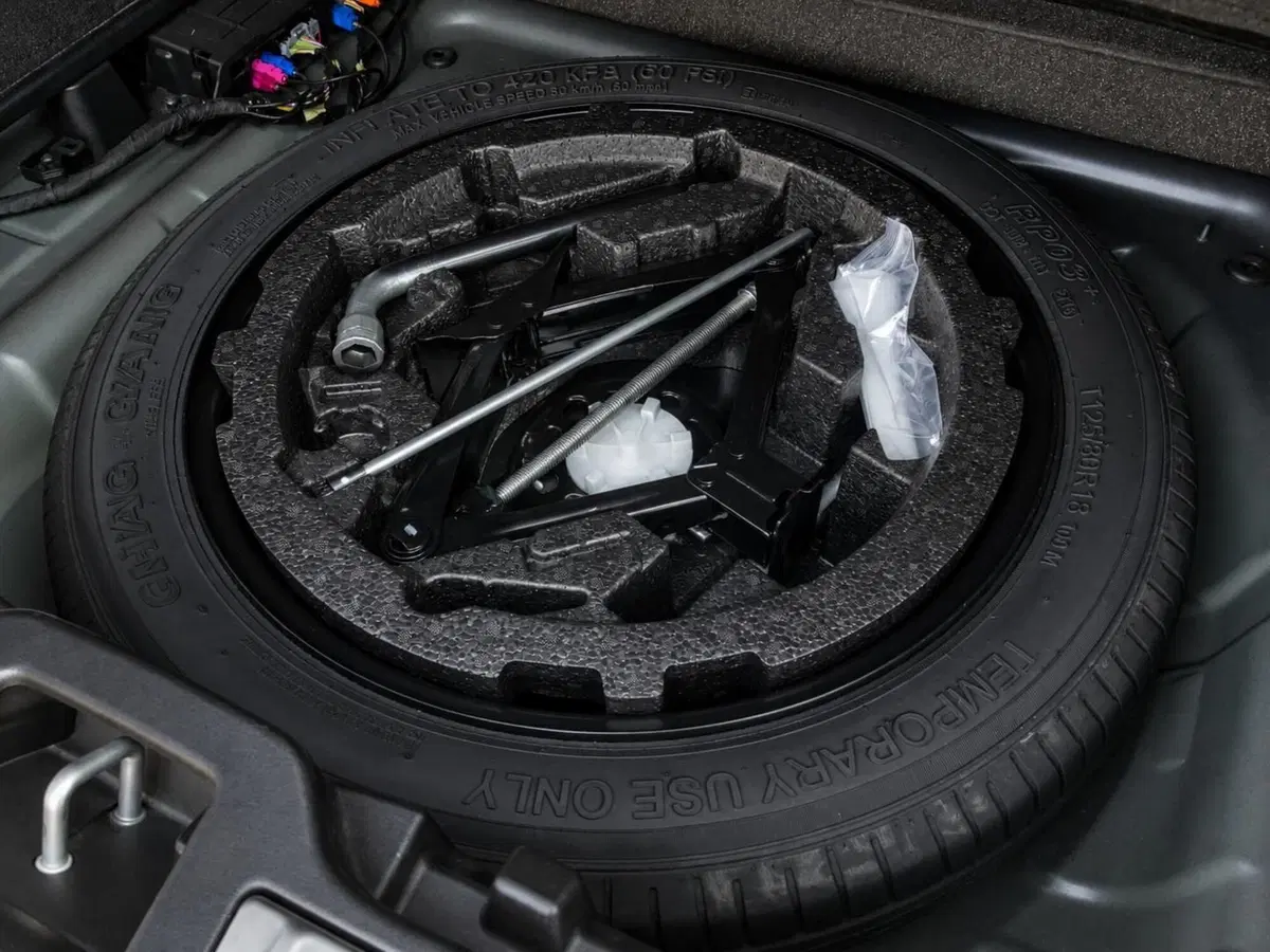 Volvo XC40 usata a Vercelli (7)