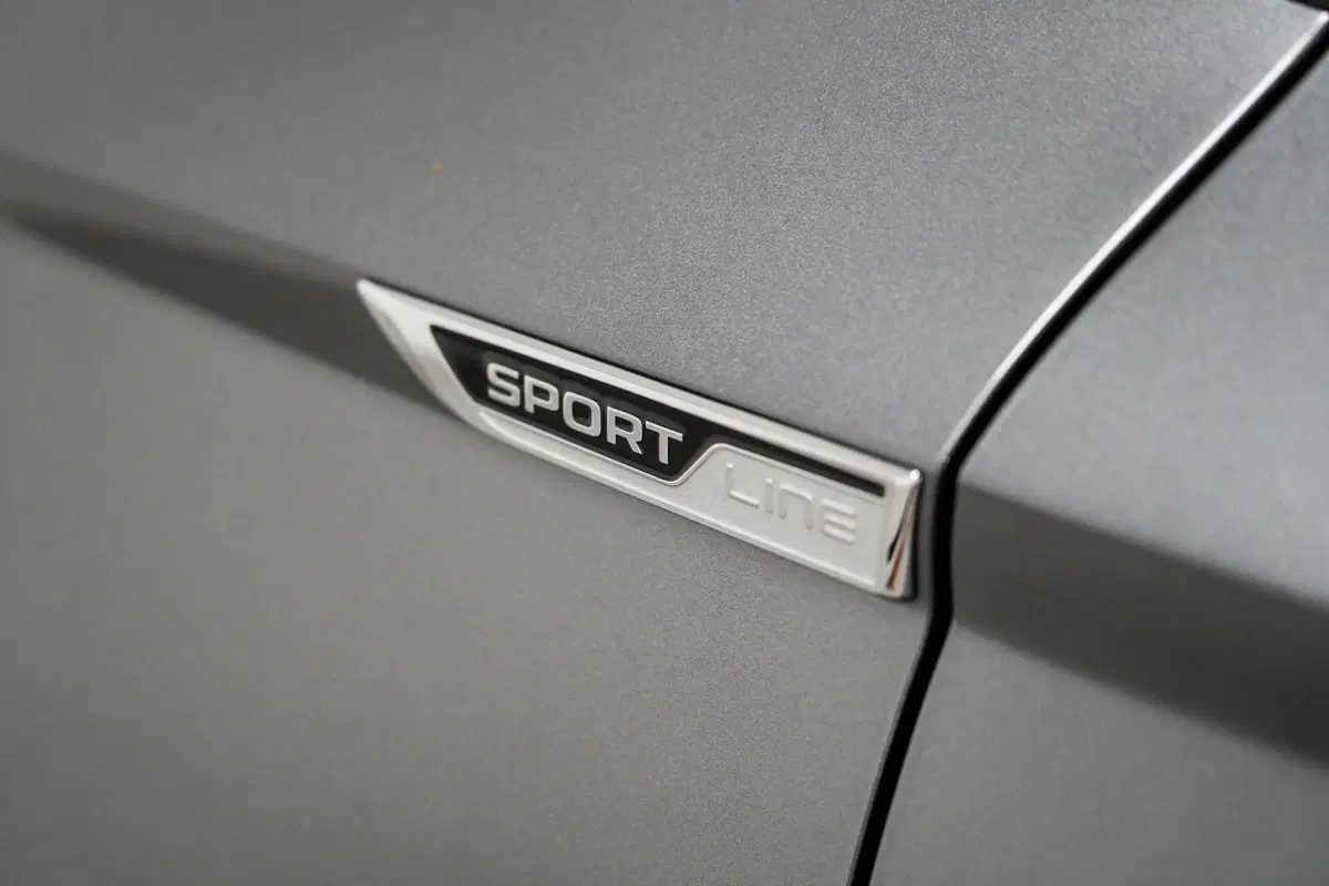 Skoda Karoq usata a Varese (20)