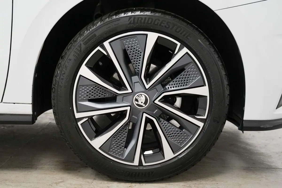 Skoda Fabia usata a Varese (9)