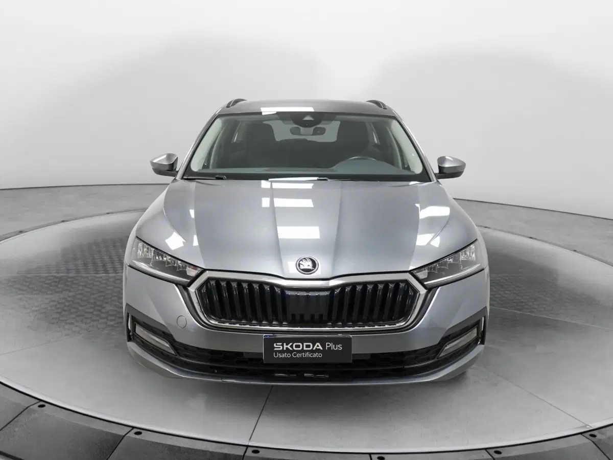 Skoda Octavia usata a Varese (2)