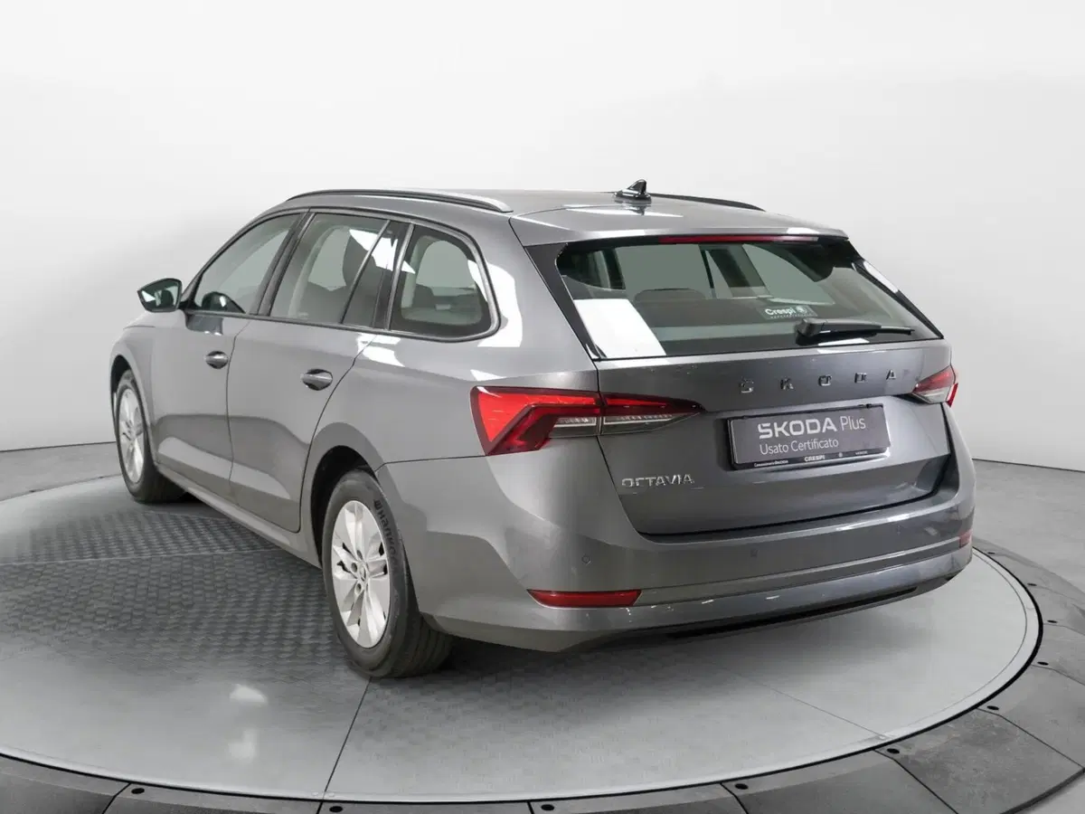 Skoda Octavia usata a Varese (4)