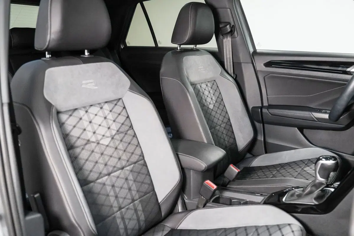 Volkswagen T-Roc usata a Varese (13)