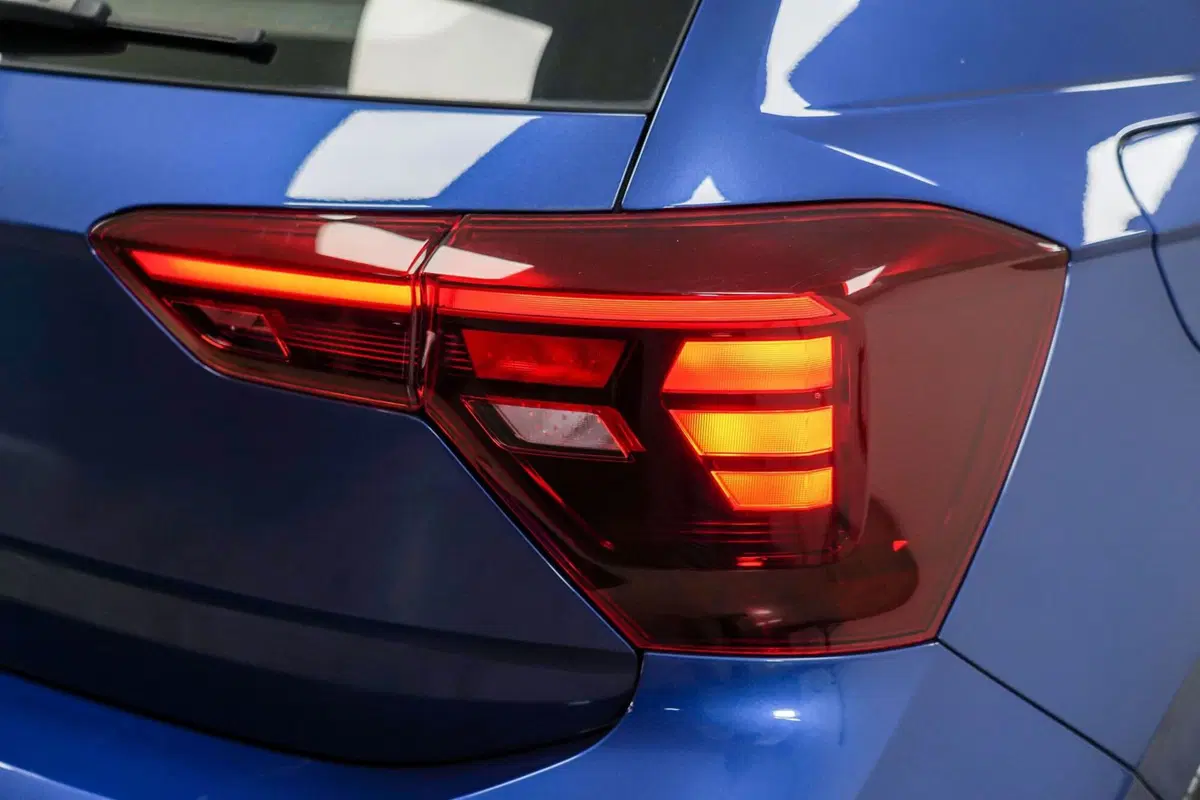 Volkswagen Polo usata a Varese (9)