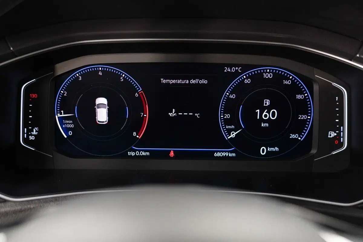 Volkswagen T-Roc usata a Varese (10)