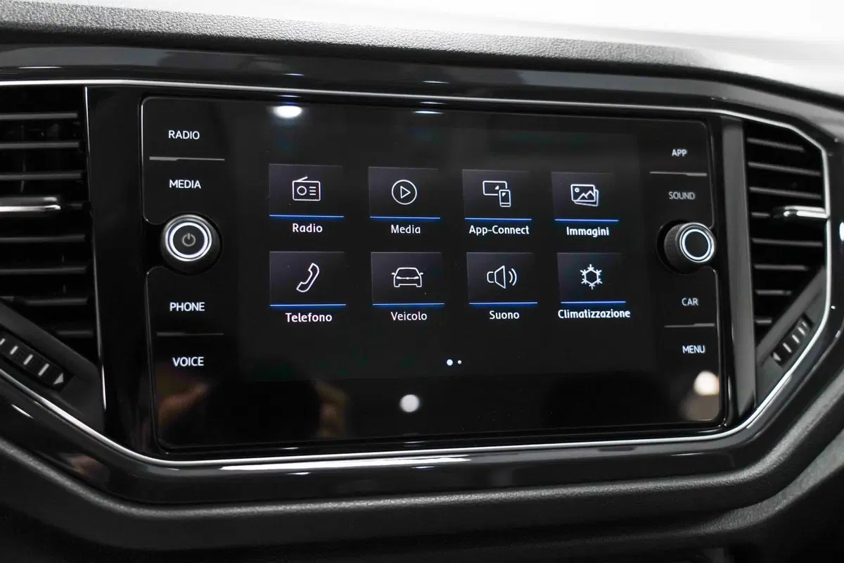 Volkswagen T-Roc usata a Varese (15)