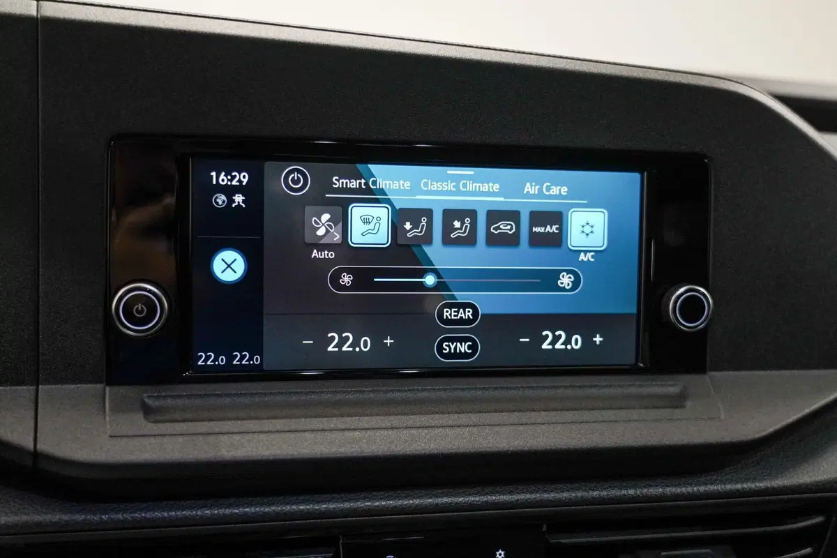 Volkswagen Caddy usata a Varese (16)