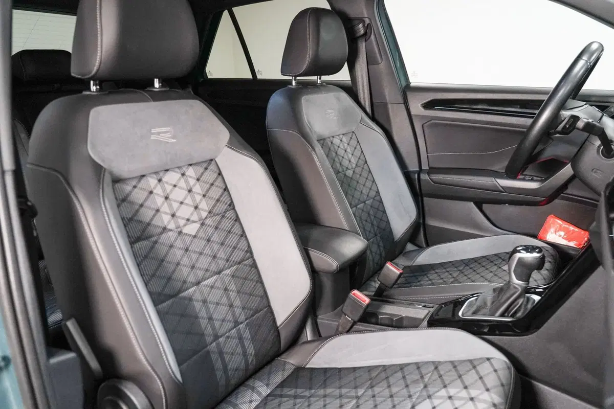 Volkswagen T-Roc usata a Varese (13)