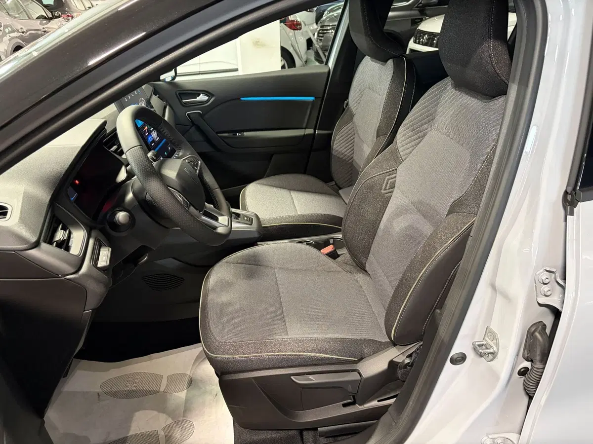Renault Captur nuova a Milano (14)