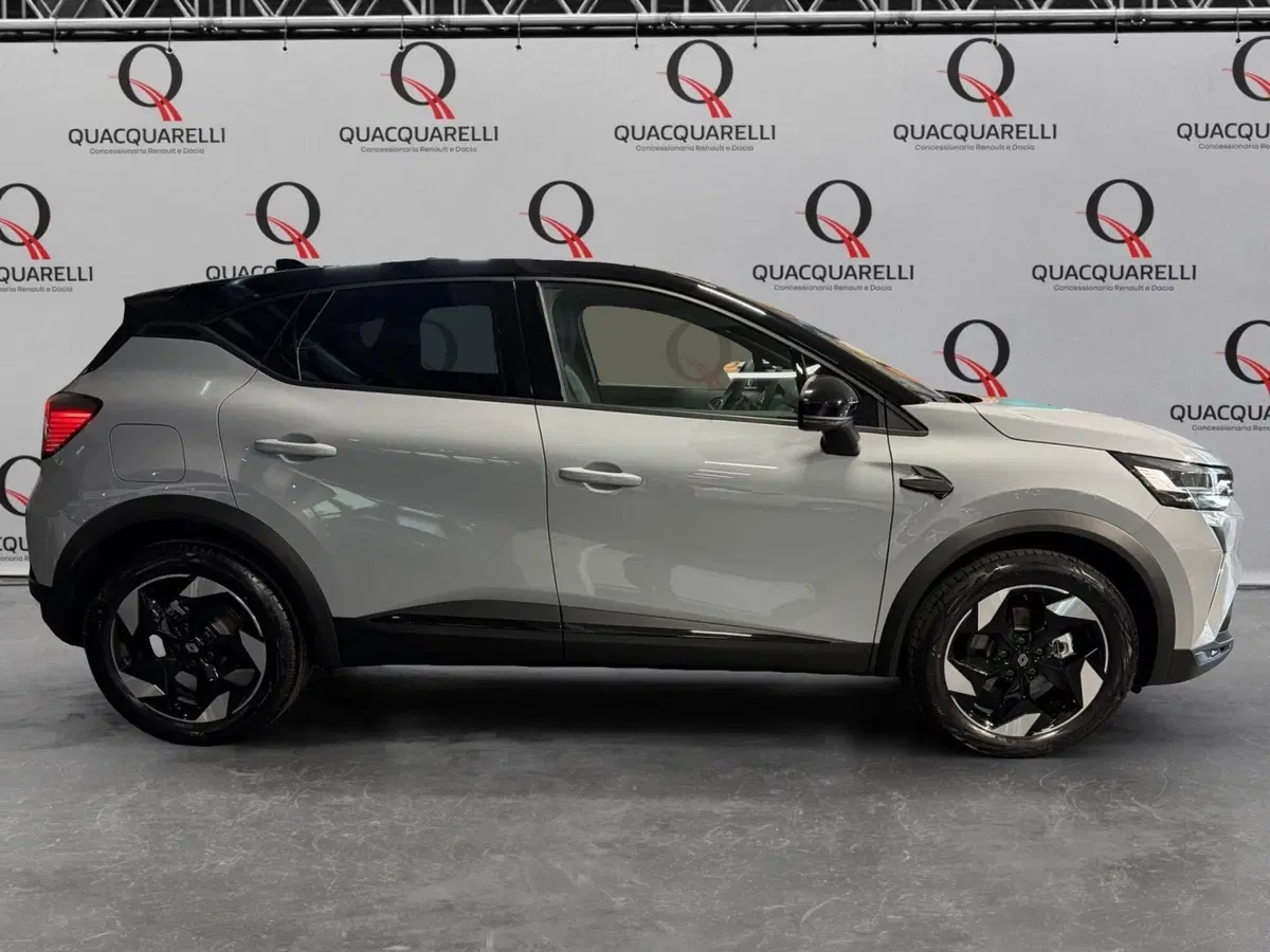 Renault Captur nuova a Milano (4)