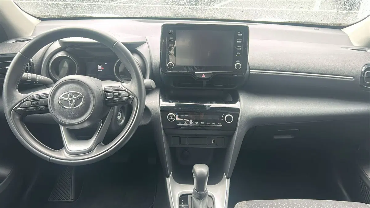 Toyota Yaris Cross usata a Bergamo (13)