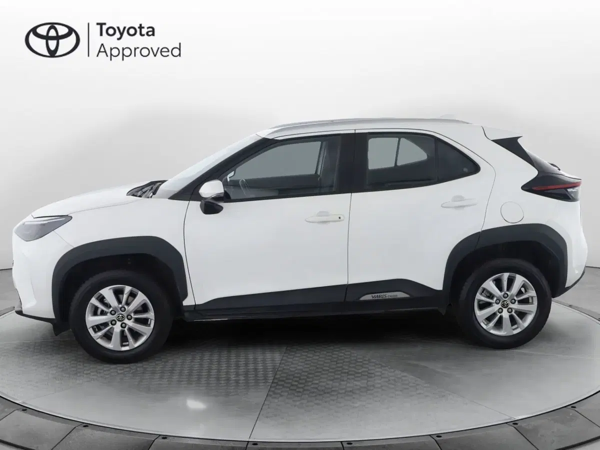 Toyota Yaris Cross usata a Bergamo (5)