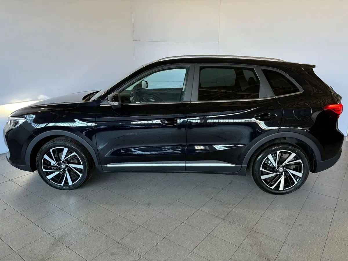 Mg ZS EV usata a Monza e Brianza (3)