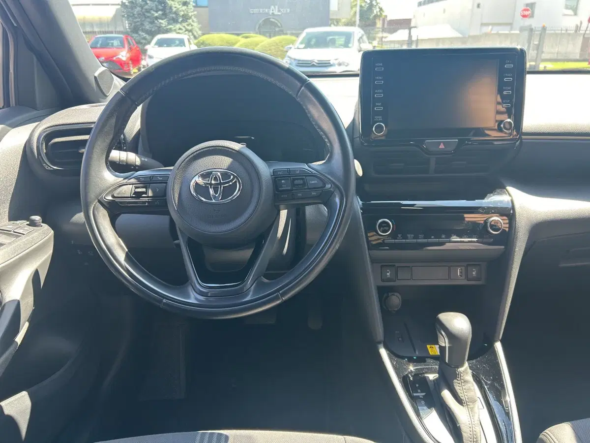 Toyota Yaris Cross usata a Bergamo (10)
