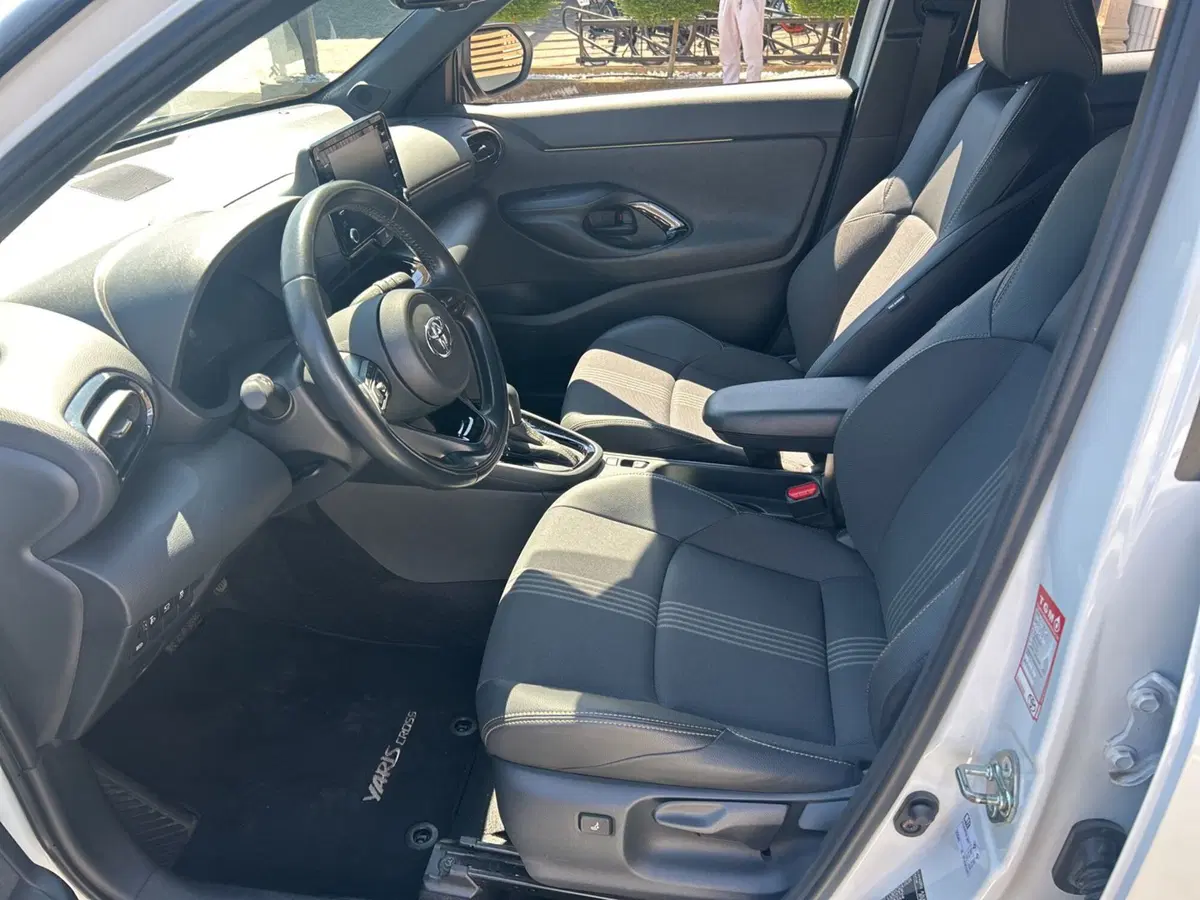 Toyota Yaris Cross usata a Bergamo (12)