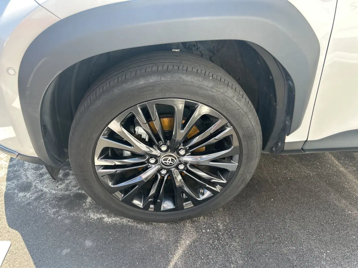 Toyota Yaris Cross usata a Bergamo (14)