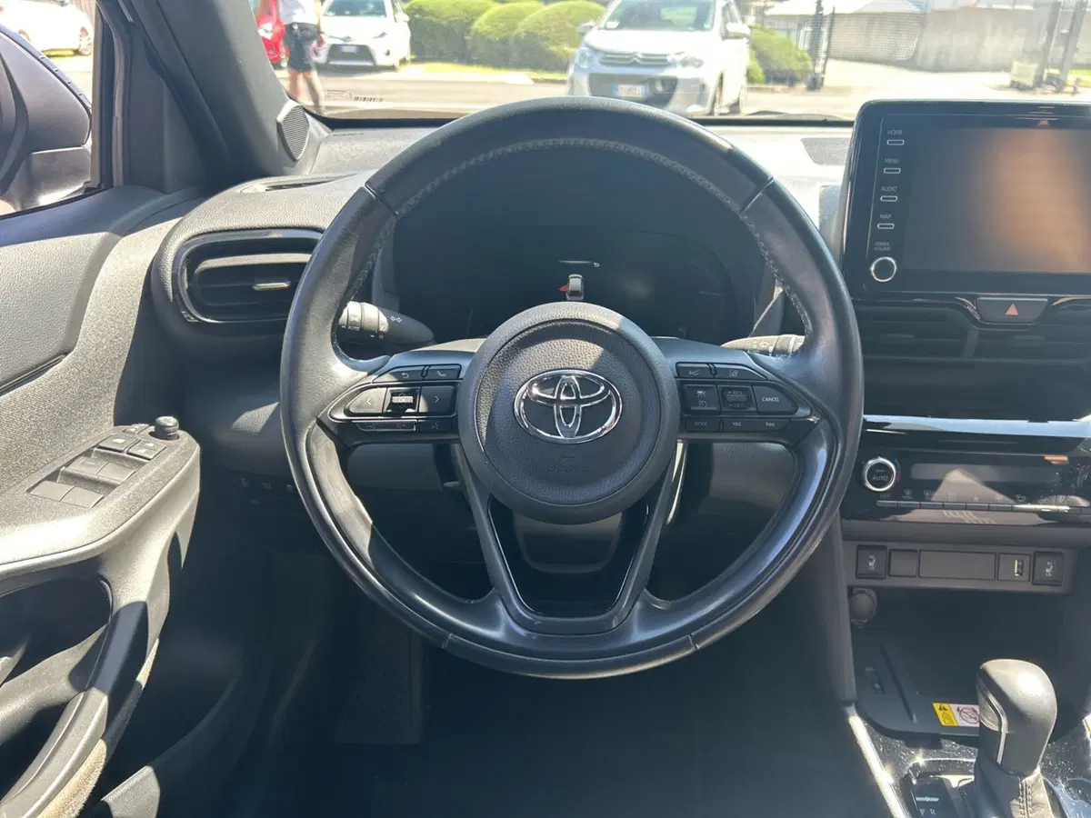 Toyota Yaris Cross usata a Bergamo (15)