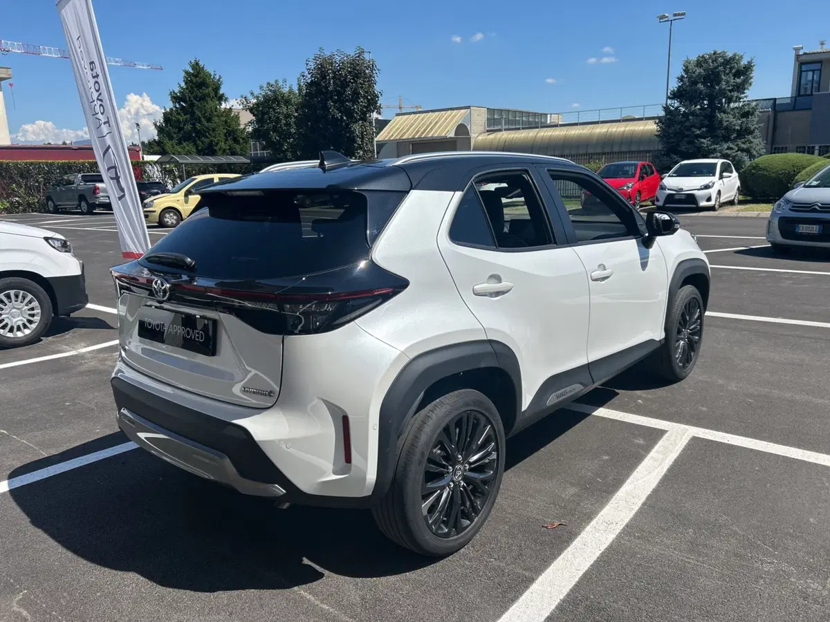 Toyota Yaris Cross usata a Bergamo (20)