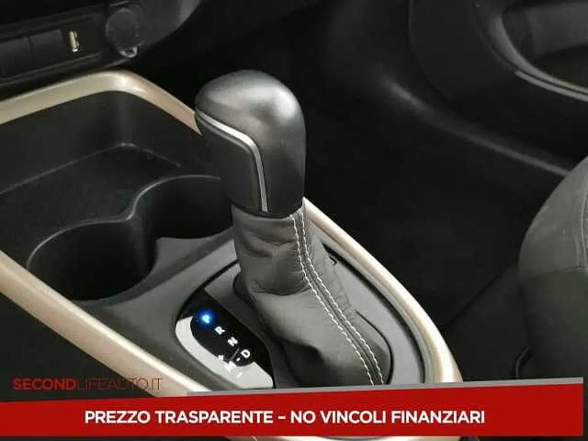 Toyota Aygo X usata a Chieti (14)