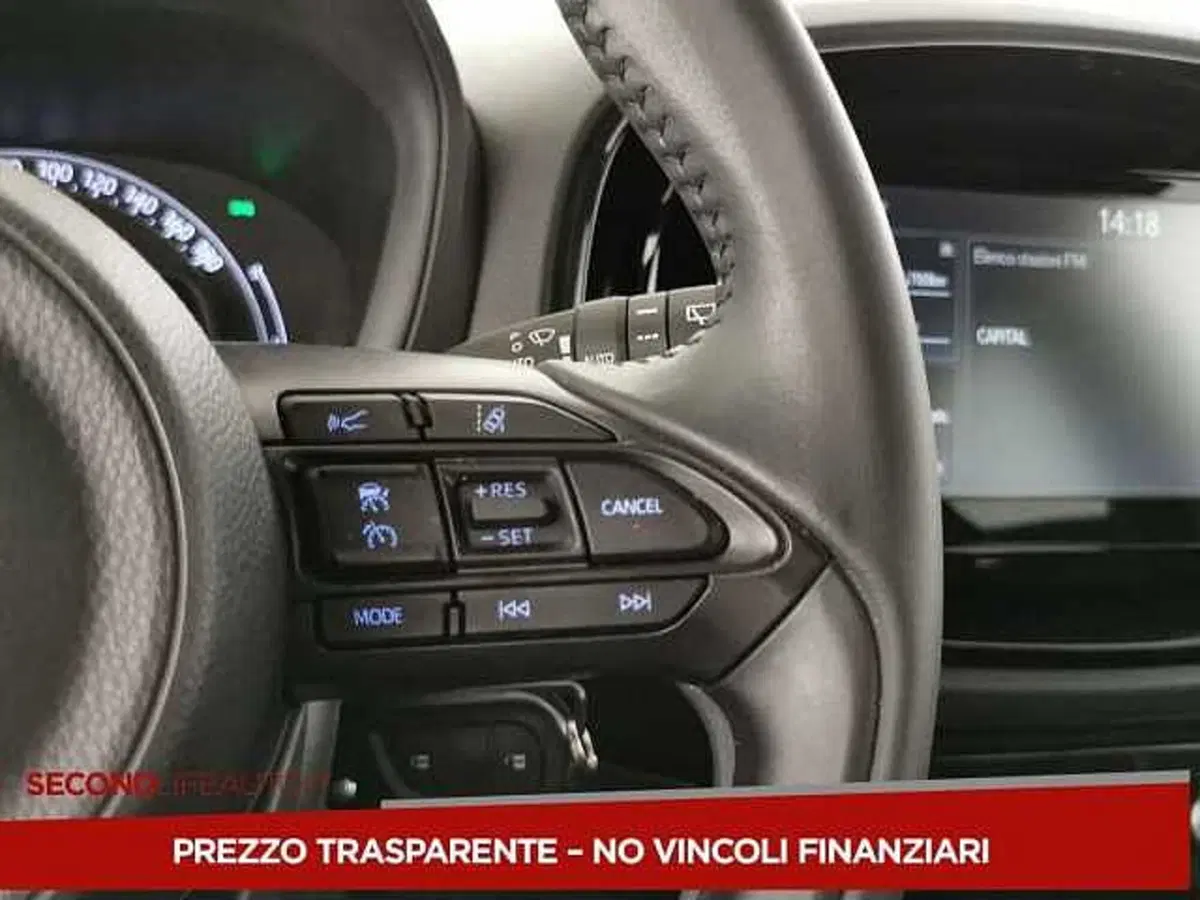 Toyota Aygo X usata a Chieti (7)