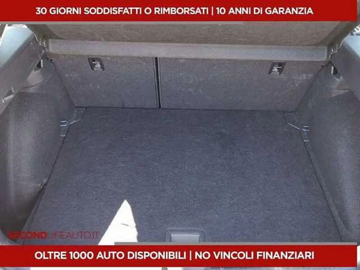 Volkswagen Taigo usata a Chieti (9)