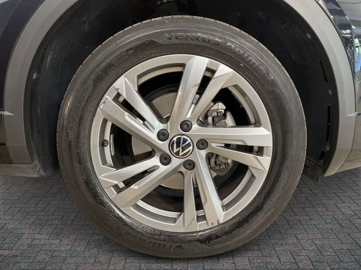 Volkswagen T-Roc usata a Prato (6)