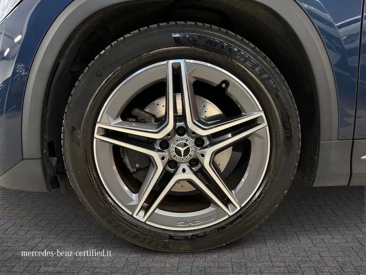 Mercedes-Benz GLA SUV usata a Prato (17)