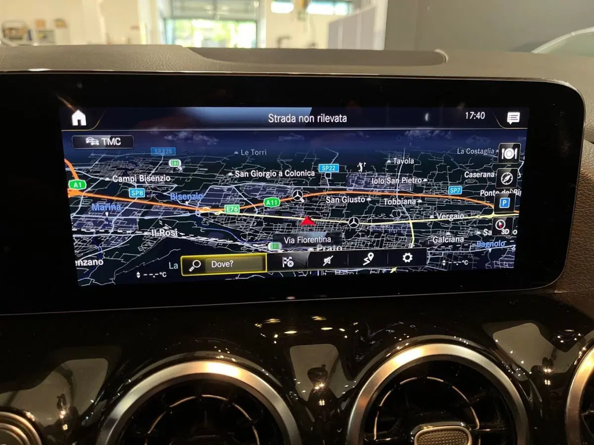Mercedes-Benz GLA SUV usata a Prato (20)