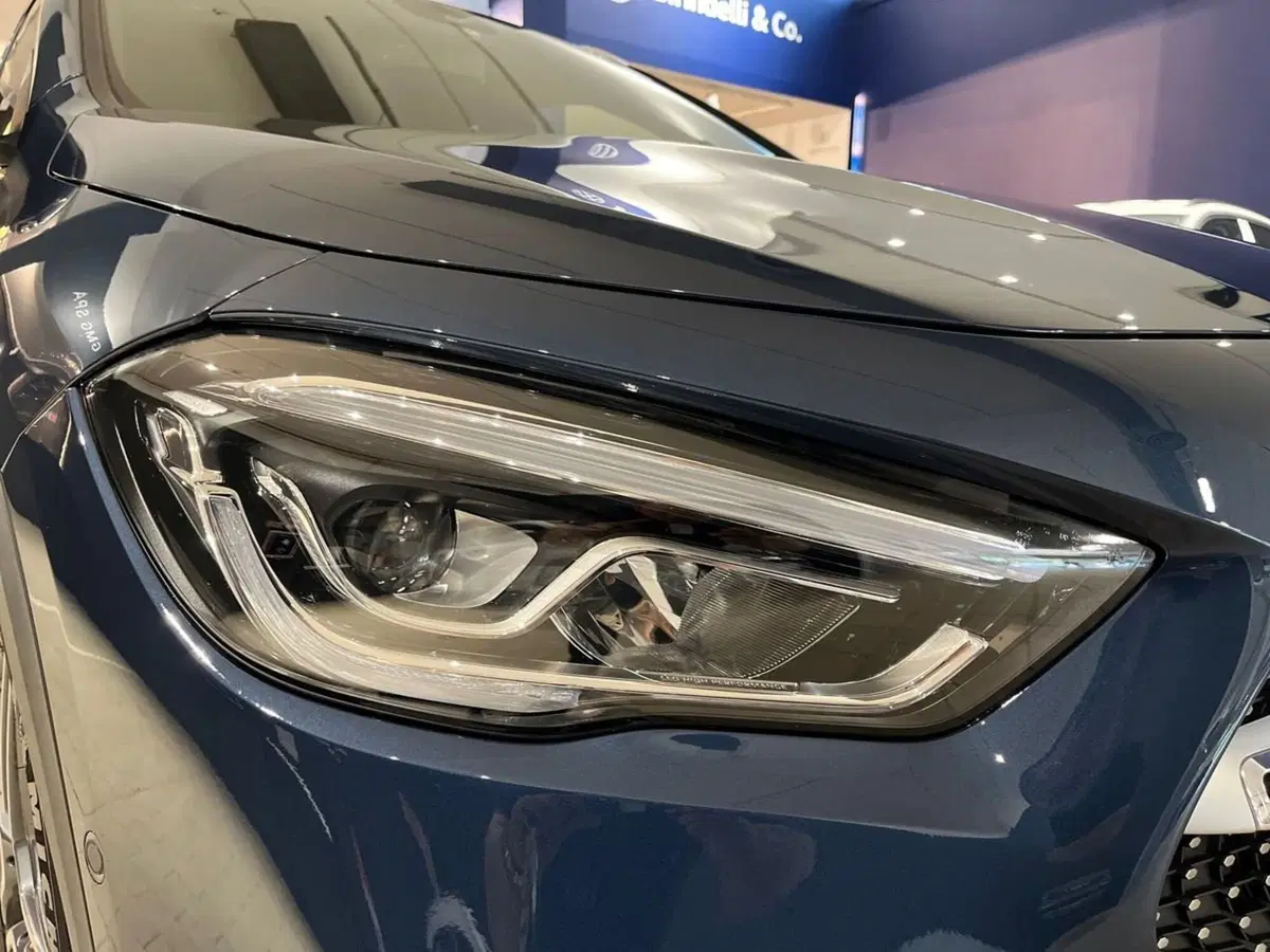 Mercedes-Benz GLA SUV usata a Prato (7)
