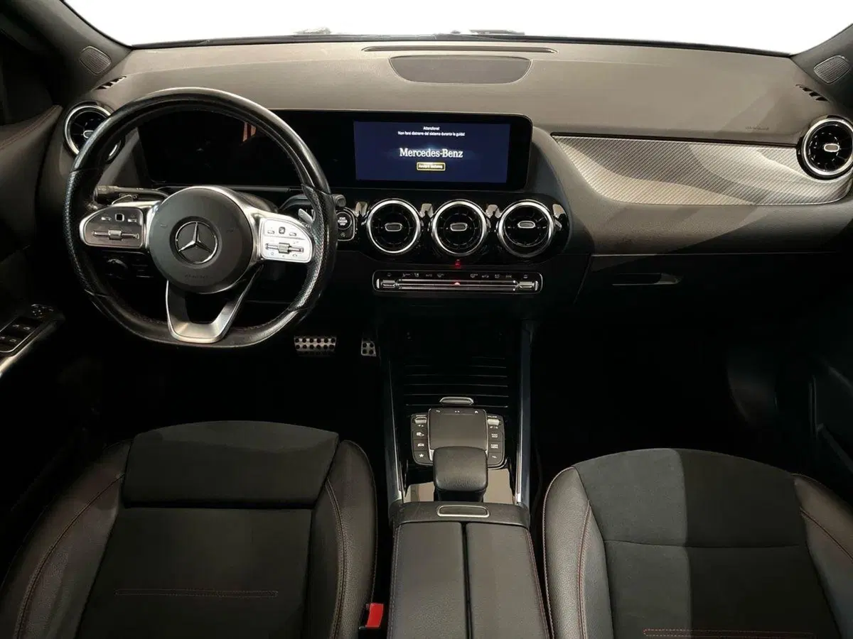 Mercedes-Benz GLA SUV usata a Prato (9)