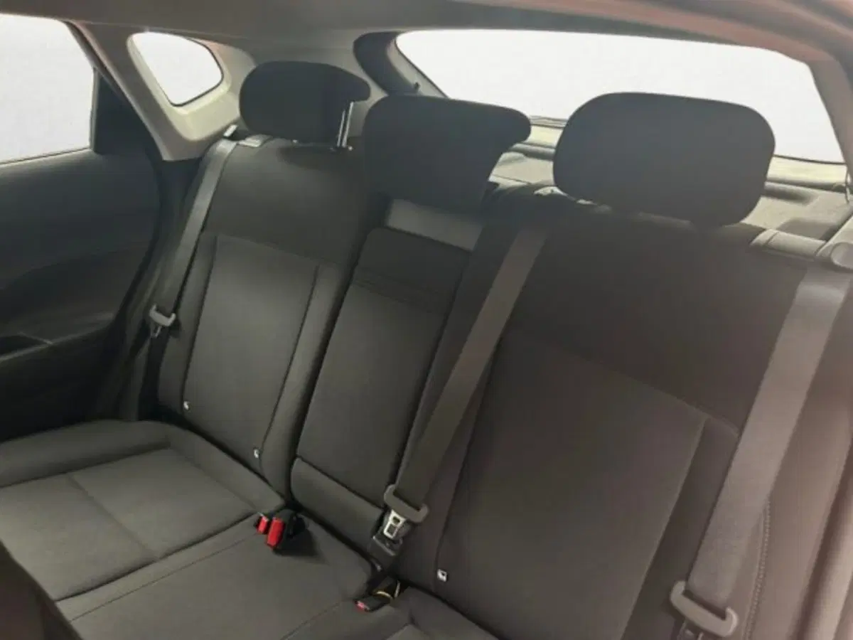 Hyundai Kona nuova a Padova (11)