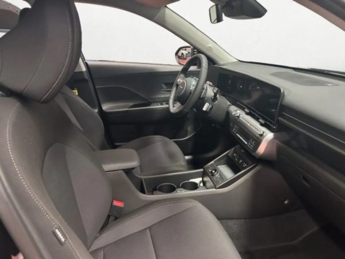 Hyundai Kona nuova a Padova (12)