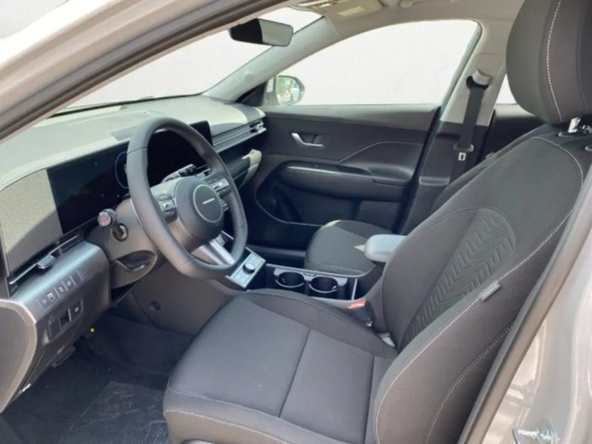 Hyundai Kona nuova a Padova (8)