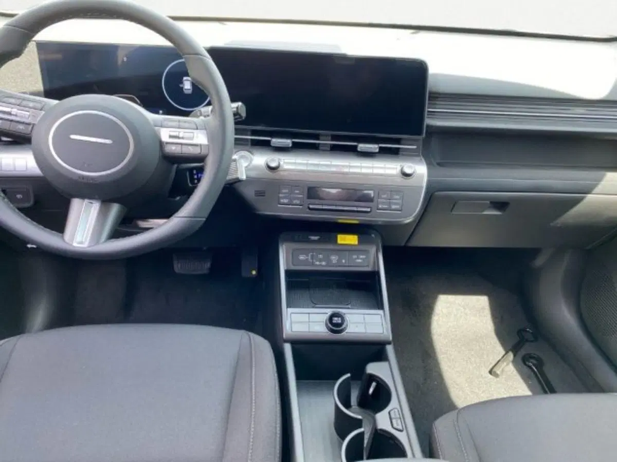 Hyundai Kona nuova a Padova (9)
