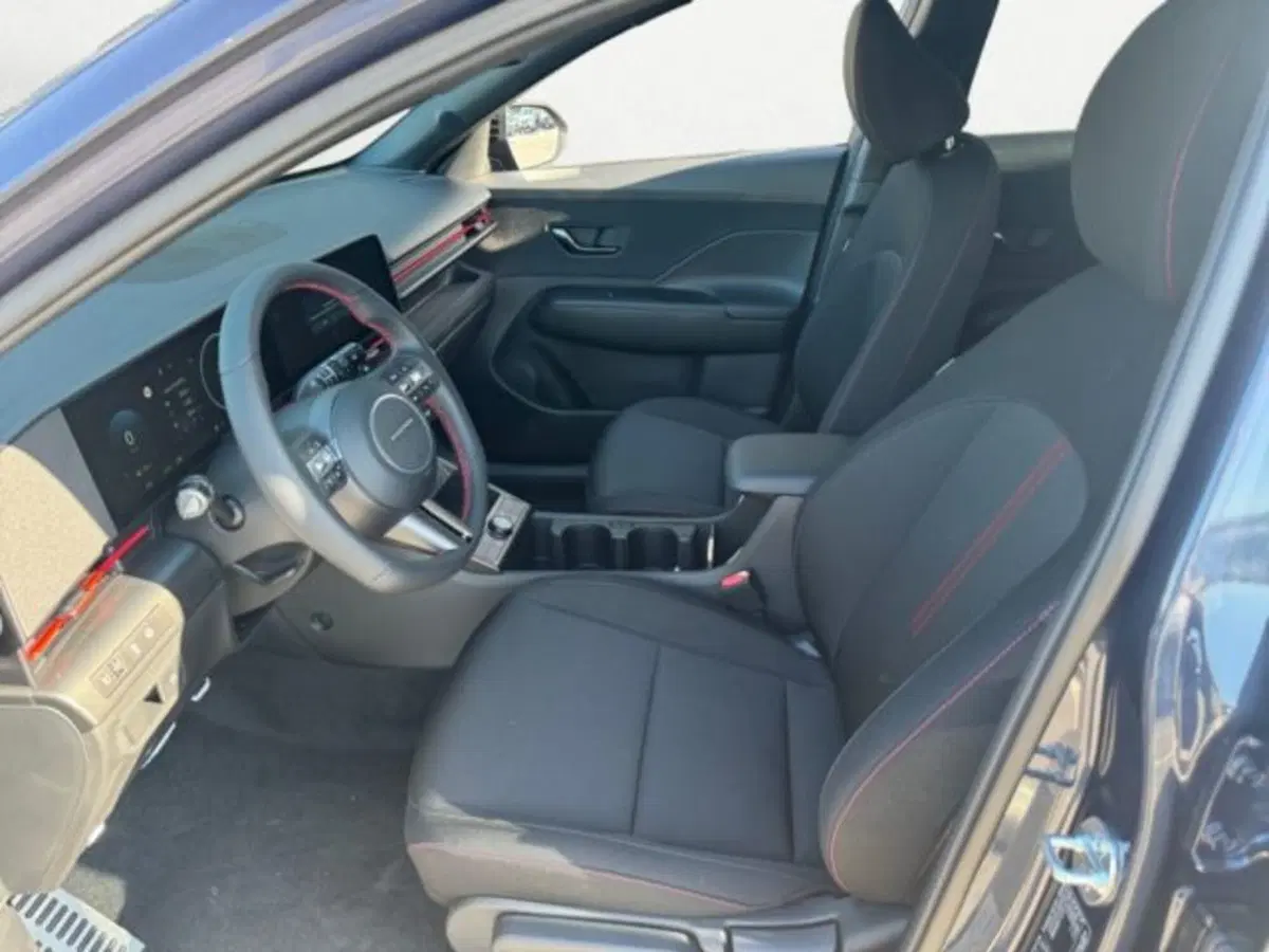 Hyundai Kona nuova a Padova (10)