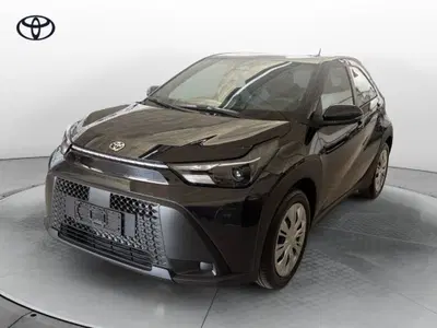 Toyota Aygo X 1.5 hybrid e-cvt nuova a Torri di Quartesolo