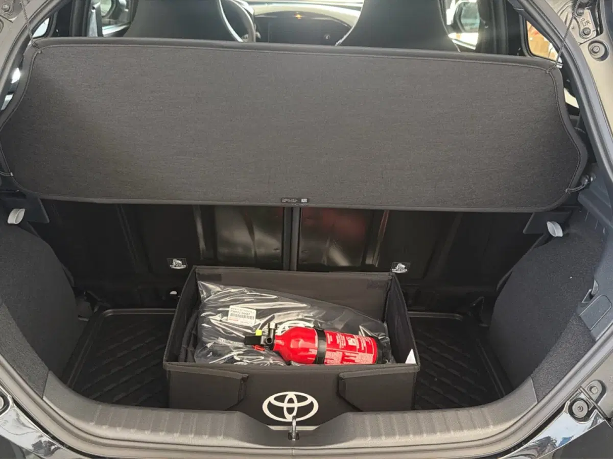 Toyota Aygo X nuova a Vicenza (9)