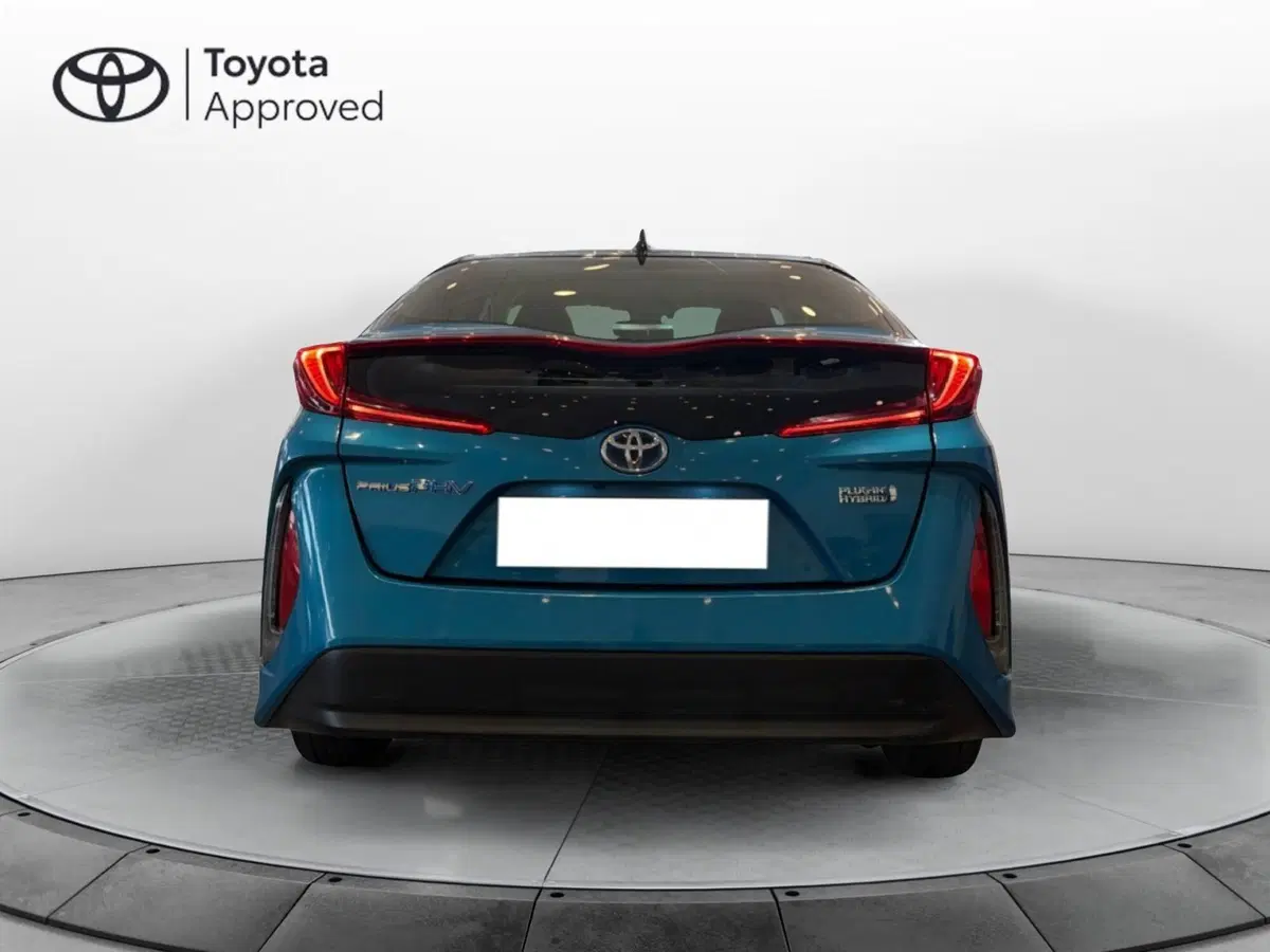 Toyota Prius Plug-in usata a Vicenza (5)