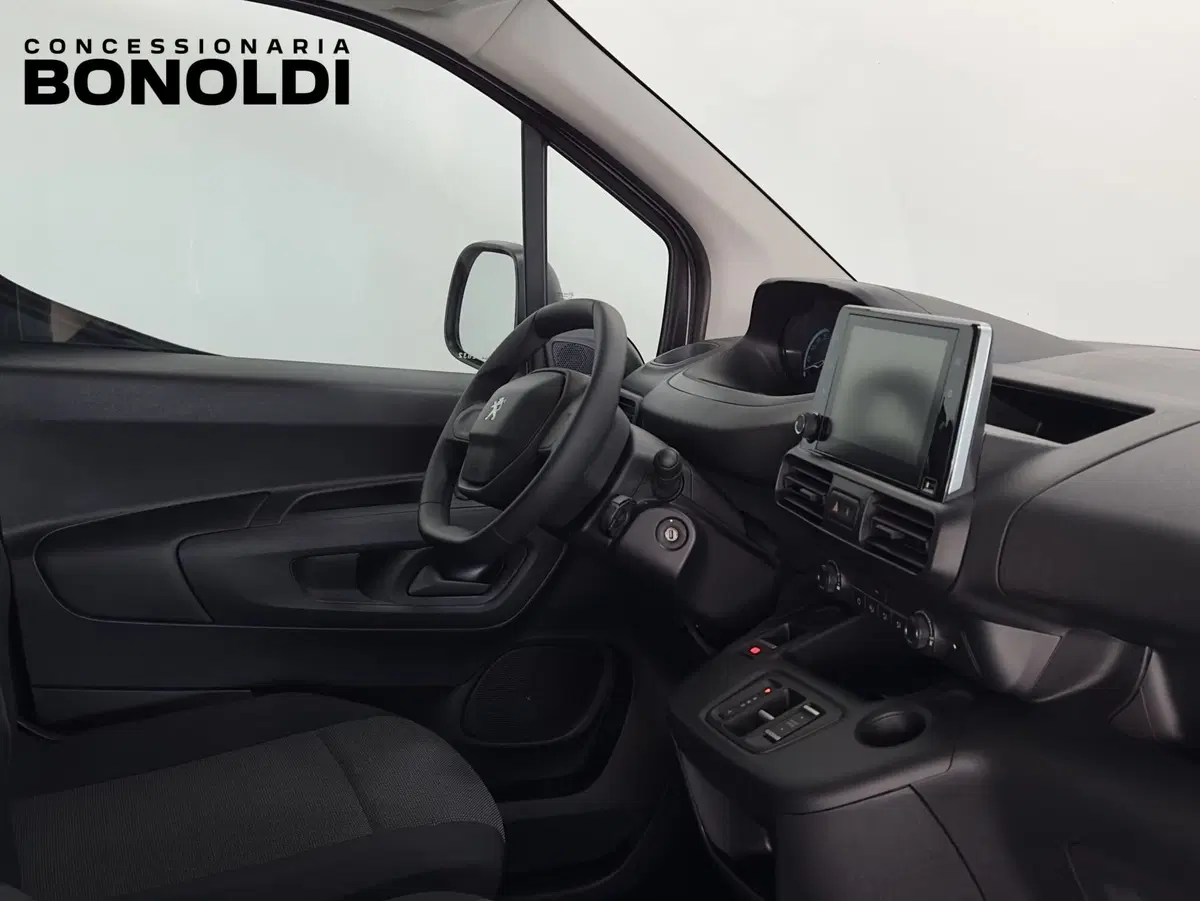 Peugeot e-Partner Furgone nuova a Brescia (13)