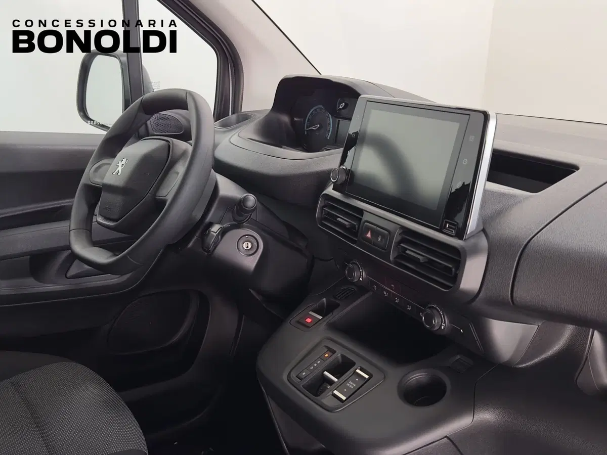Peugeot e-Partner Furgone nuova a Brescia (14)