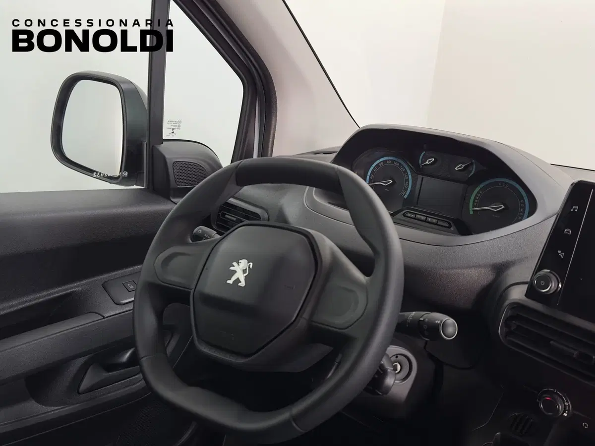 Peugeot e-Partner Furgone nuova a Brescia (17)