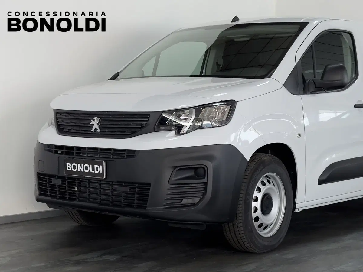 Peugeot e-Partner Furgone nuova a Brescia (2)